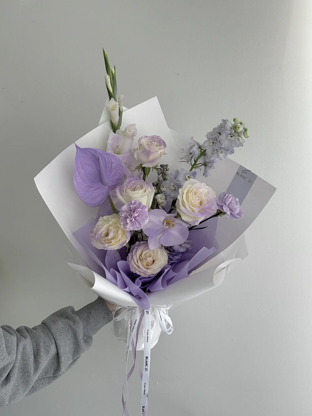 Taro Taro — Blanc 27 Floral Design
